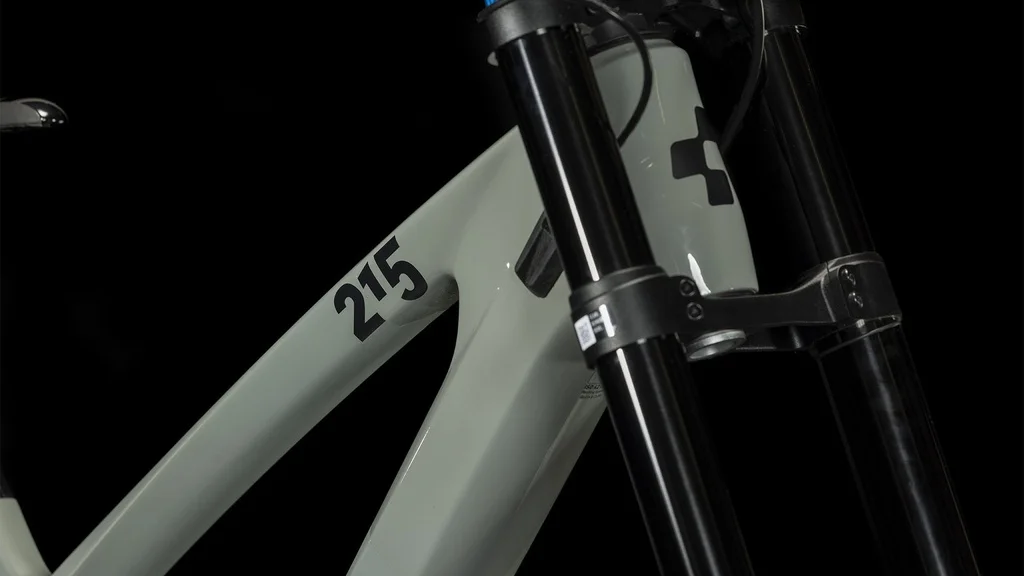 Downhill kolo TWO15 Pro 27.5 2022