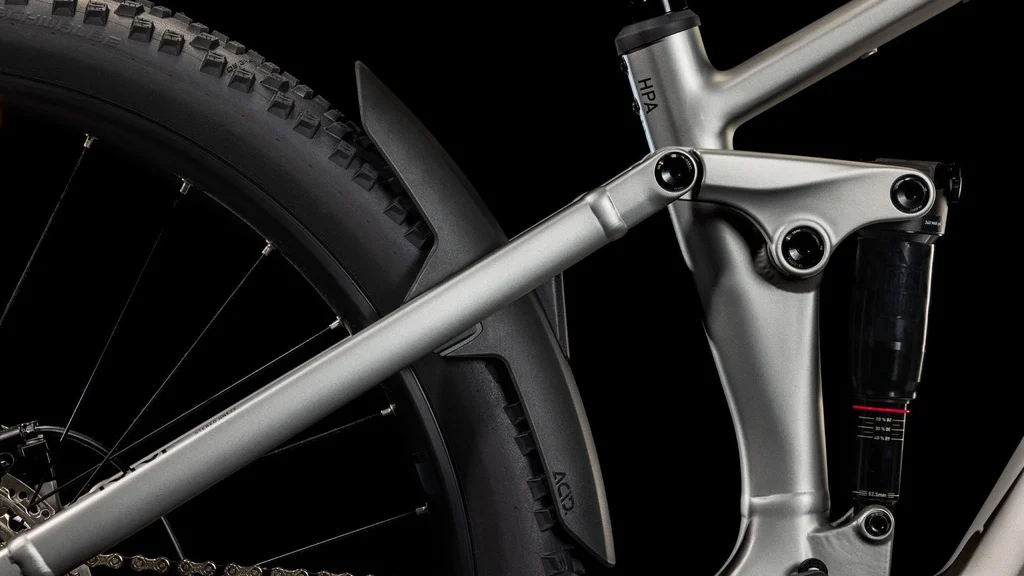 Električno kolo CUBE STEREO HYBRID ONE22 RACE 800 silver'n'black