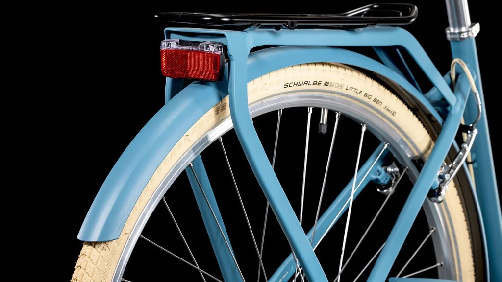 Mestno kolo CUBE ELLA 2025 sphereblue´n´creme