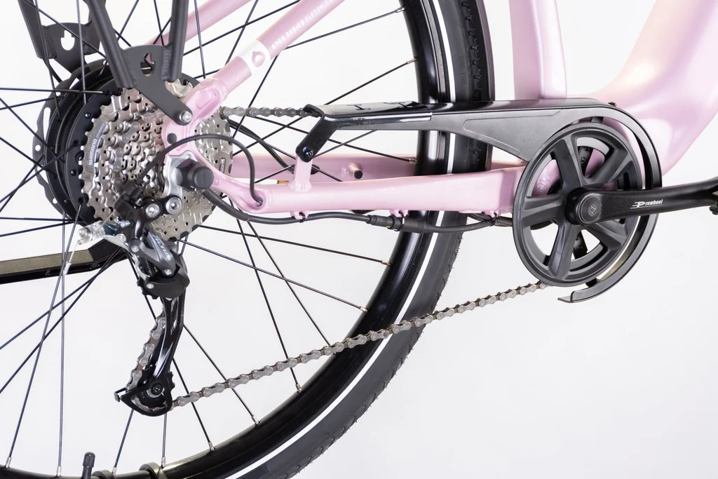 Električno kolo ECONO Apes CITY EER4 lavandl 2026 EUROBIKE Velikost: S/M Baterija: 700Wh