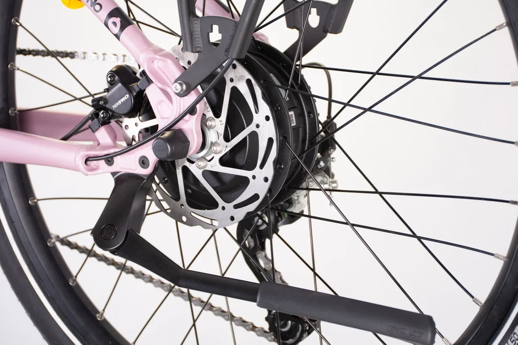 Električno kolo ECONO Apes CITY EER4 lavandl 2026 EUROBIKE Velikost: S/M Baterija: 700Wh