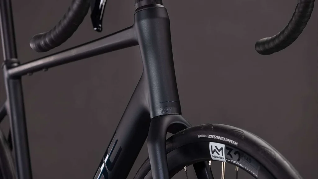 Cestno kolo Cube Attain C:62 SLX sleekgrey'n'prism 2026