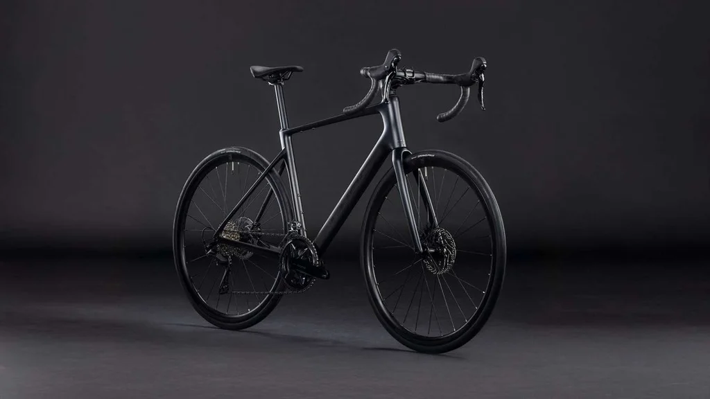 Cestno kolo Cube Attain C:62 SLX sleekgrey'n'prism 2026