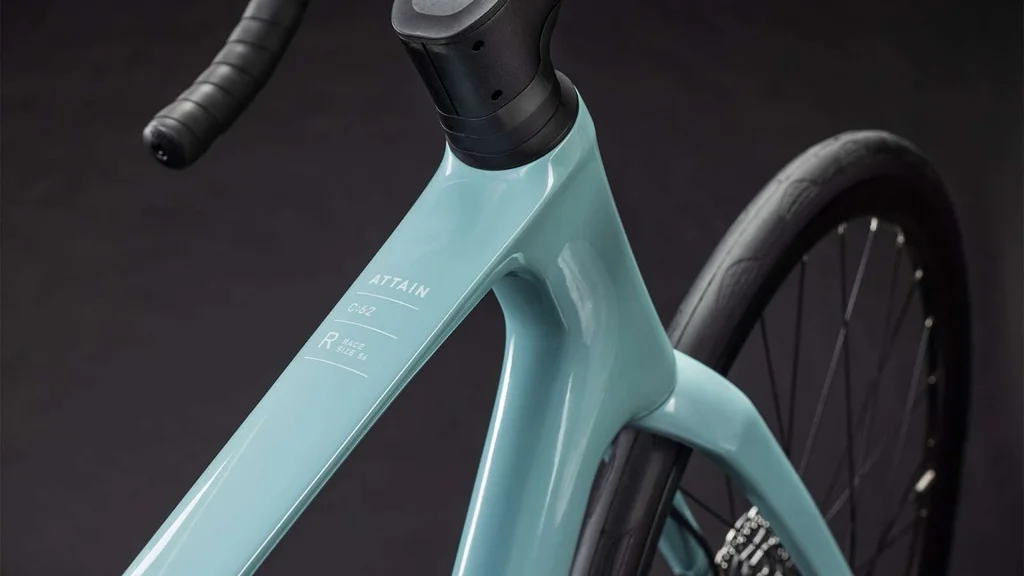 Cestno kolo Cube Attain C:62 SLX sleekgrey'n'prism 2026