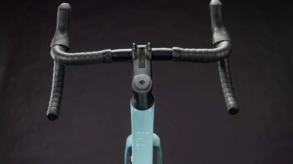 Cestno kolo Cube Attain C:62 SLX sleekgrey'n'prism 2026