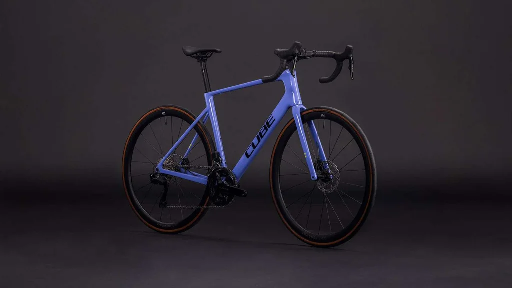 Cestno kolo Cube Attain C:62 SLX sleekgrey'n'prism 2026