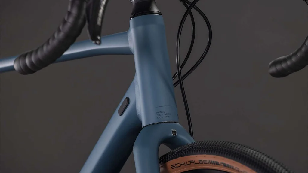 Cestno kolo CUBE Attain Race foggrey´n´shift 2026
