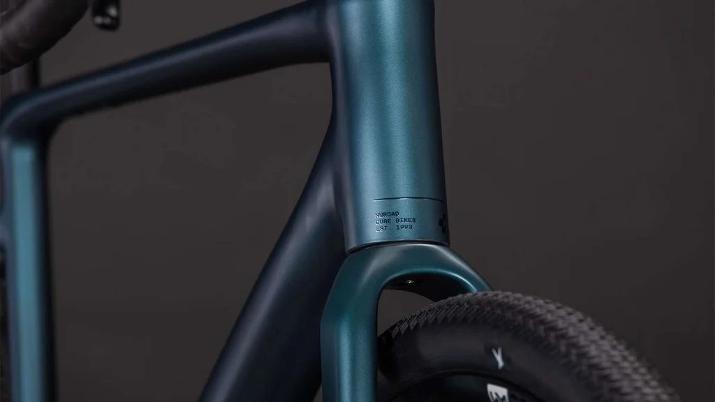 Cestno kolo CUBE Attain Race foggrey´n´shift 2026