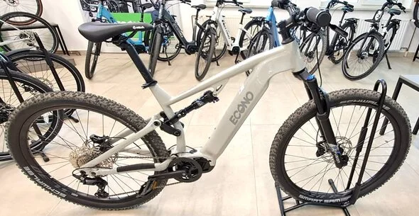 Električno kolo ECONO Pantera C6 120 grey 2026 Velikost: L Baterija 700Wh R_Testno