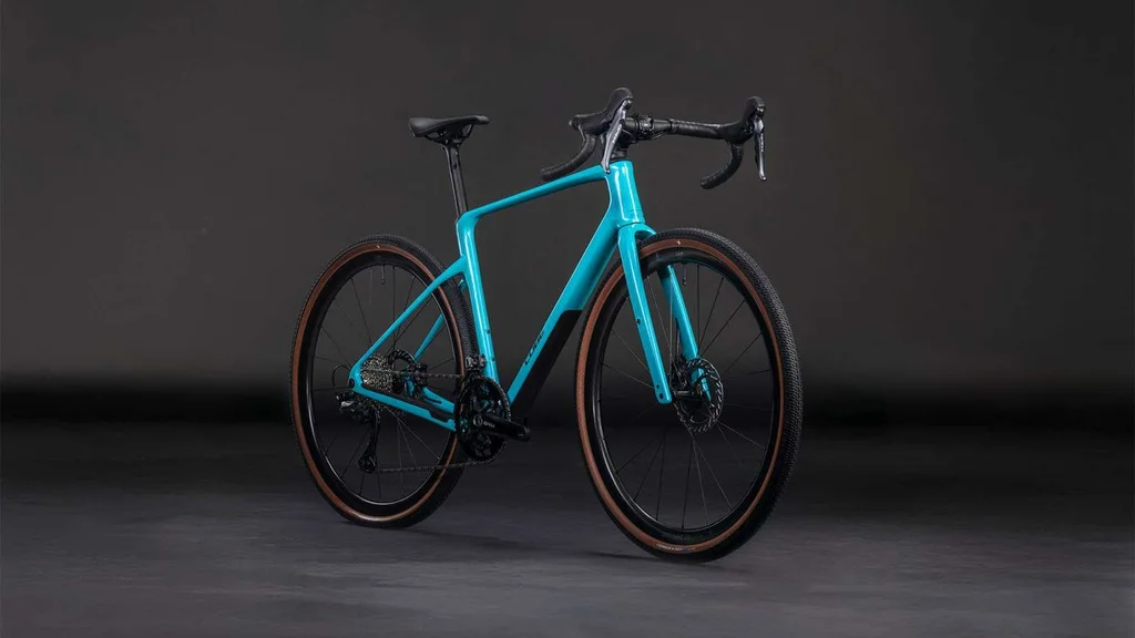 Cestno kolo Cube Attain C:62 SLX sleekgrey'n'prism 2026