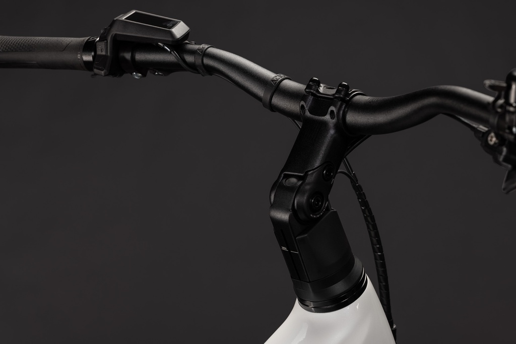 Električno kolo CUBE Nuride Hybrid Performance 720 metallicwhite´n´grey 2027 