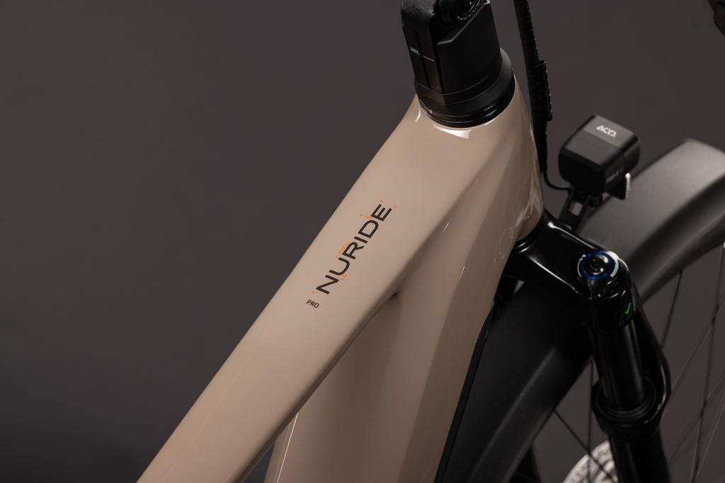 Električno kolo CUBE Nuride Hybrid Pro 800 cappuccino´n´black 2027