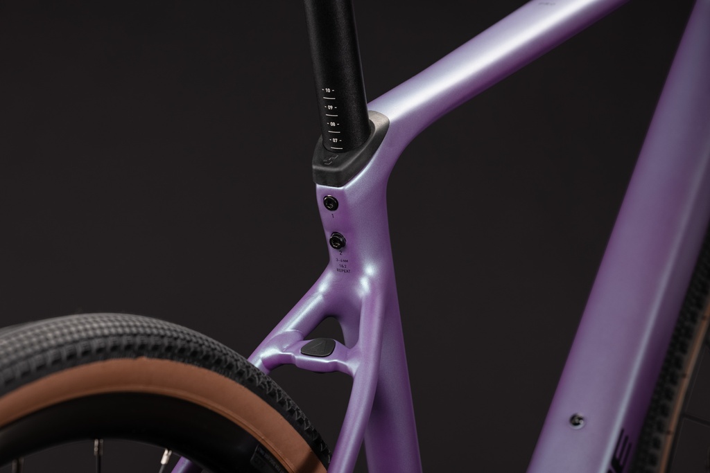 Gravel kolo Cube Nuroad Pro mysticpurple´n´black 2027