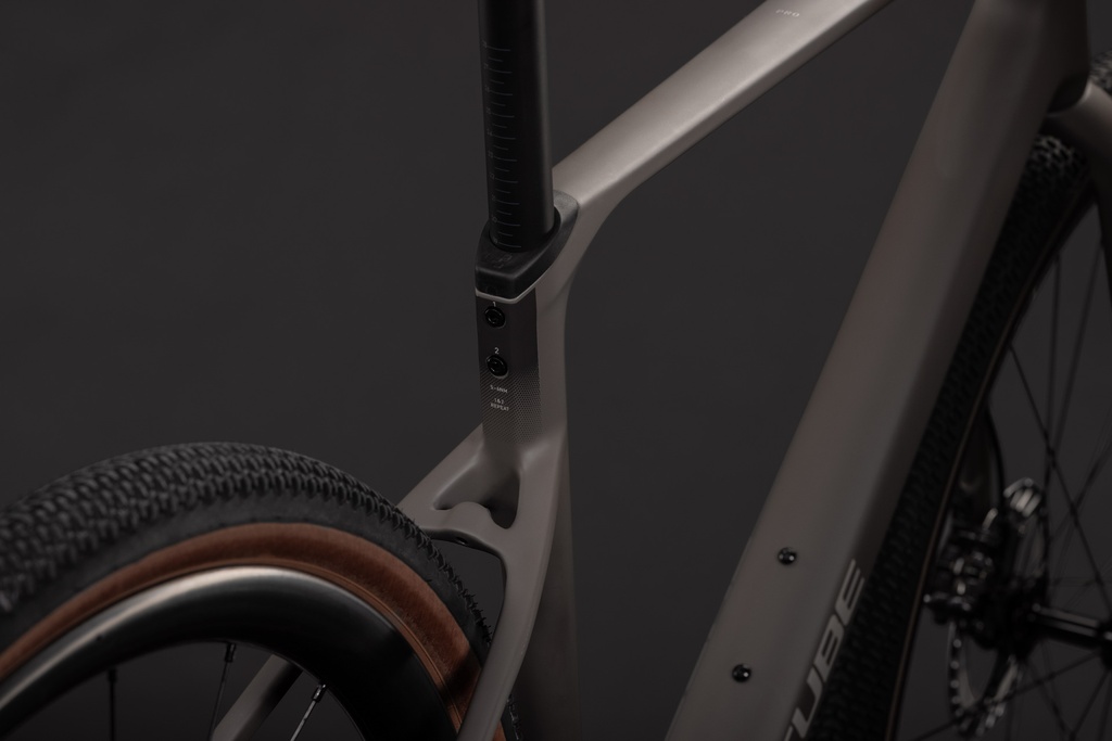 Gravel kolo Cube Nuroad C:62 Pro cedar'n'stone 2027