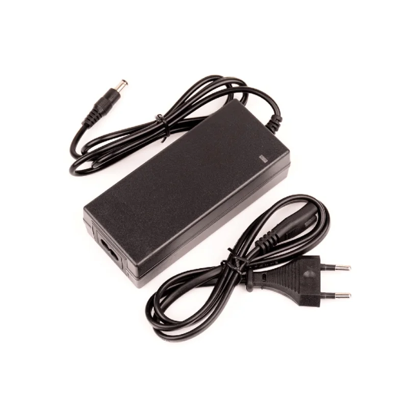 Polnilec za 24V baterijo / 2A DC 2.1