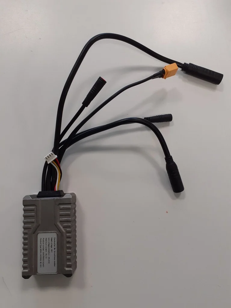 Krmilnik 250W 36V 15A, Shengyi (SYC2301S), zadnji motor