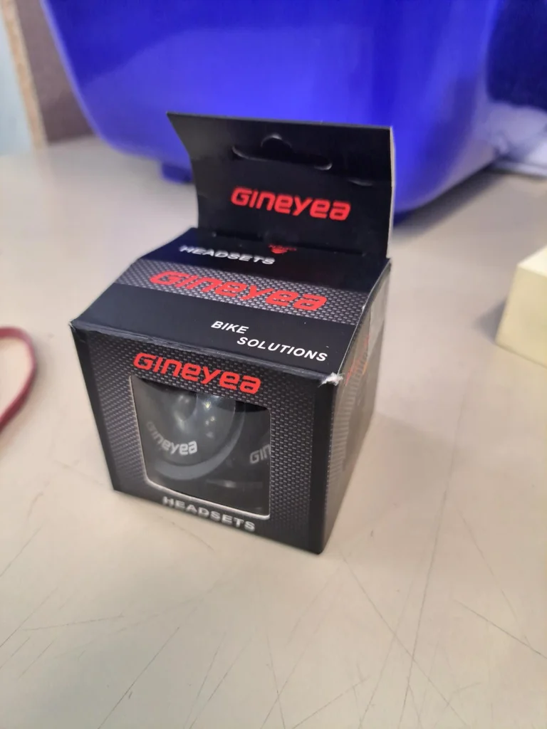 Headset Gineyea Semi-integrated tapered