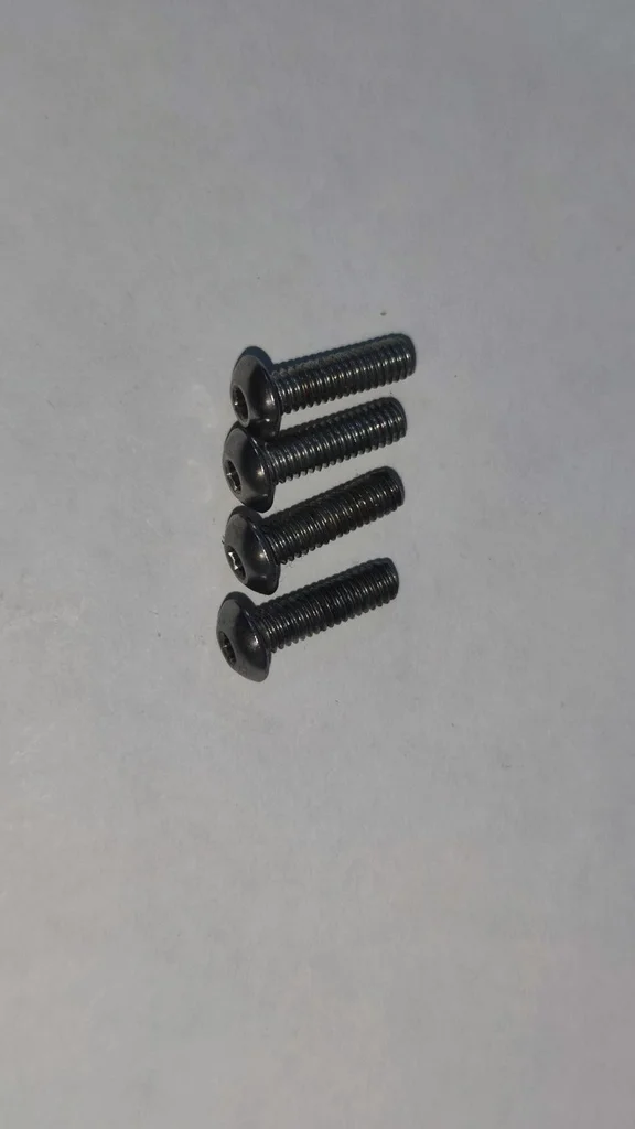 Rezervni del TSDZ2 screw for cover of motor and controller