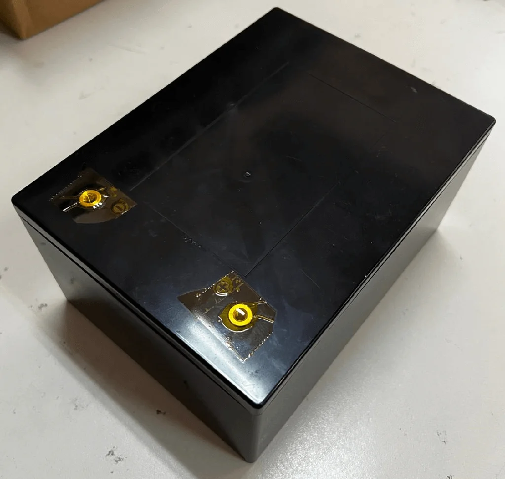 Deli za baterijo 13S3P 48V 14,5Ah 700Wh - TSHIBO BOX V2