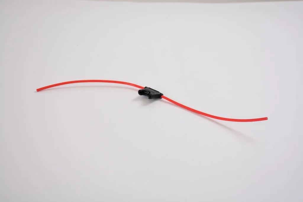 A car fuse carrier