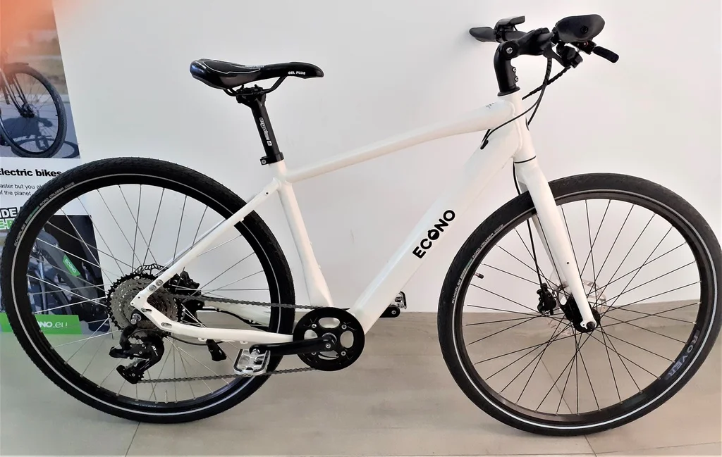 ECONO HRT CITY 28 '' R5 400 WH White R_Test