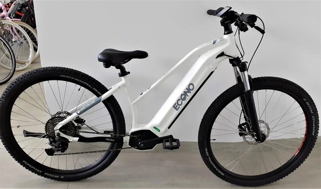 Električno kolo ECONO Equus MTB C4 Trapez Bela M 870wh TESTNO